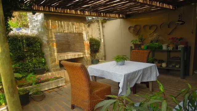 5 Bedroom Property for Sale in Caledon Western Cape